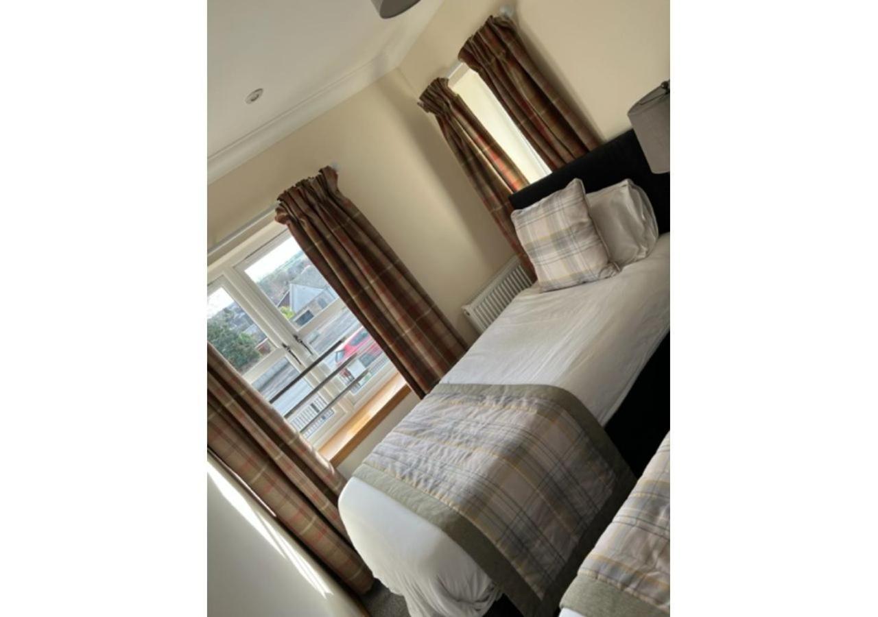 The Waverley Inn Holiday Homes Інвернесс Екстер'єр фото
