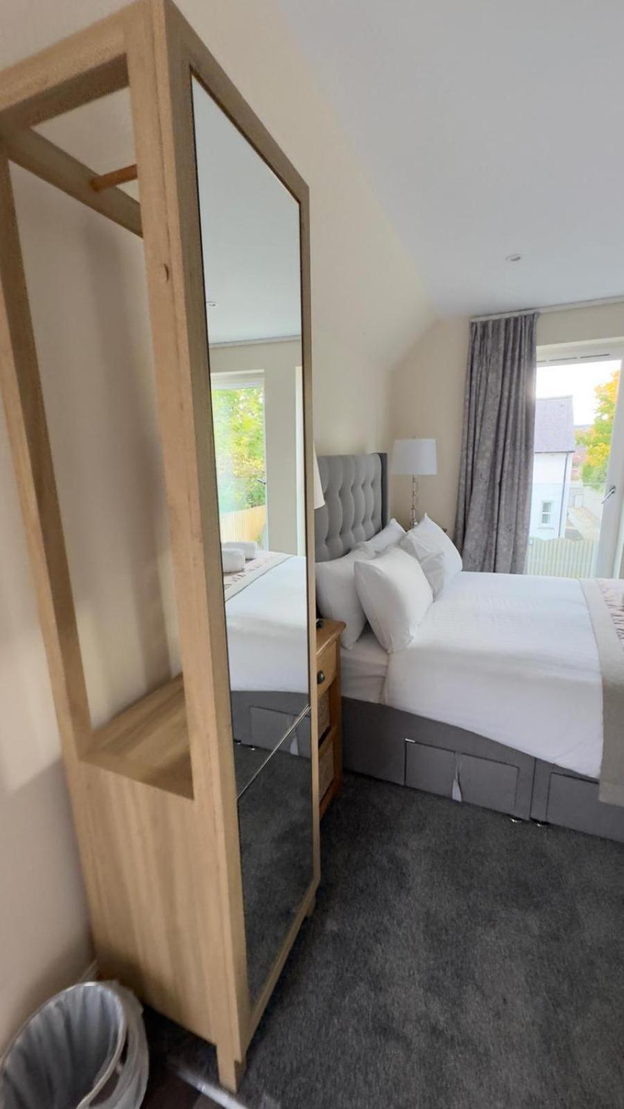 The Waverley Inn Holiday Homes Інвернесс Екстер'єр фото